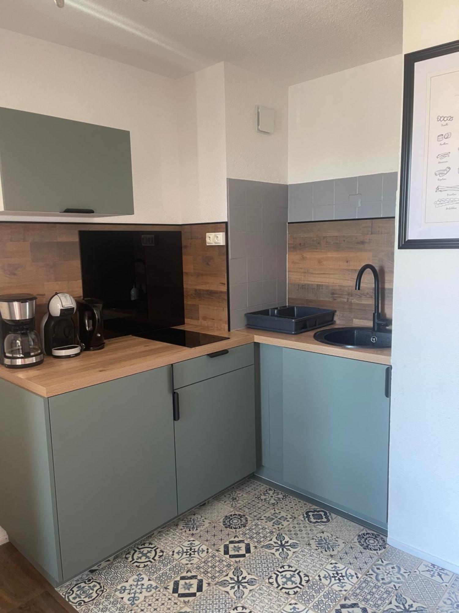 Parenthese Au Bord De L'Eau Apartment Port-la-Nouvelle Bagian luar foto